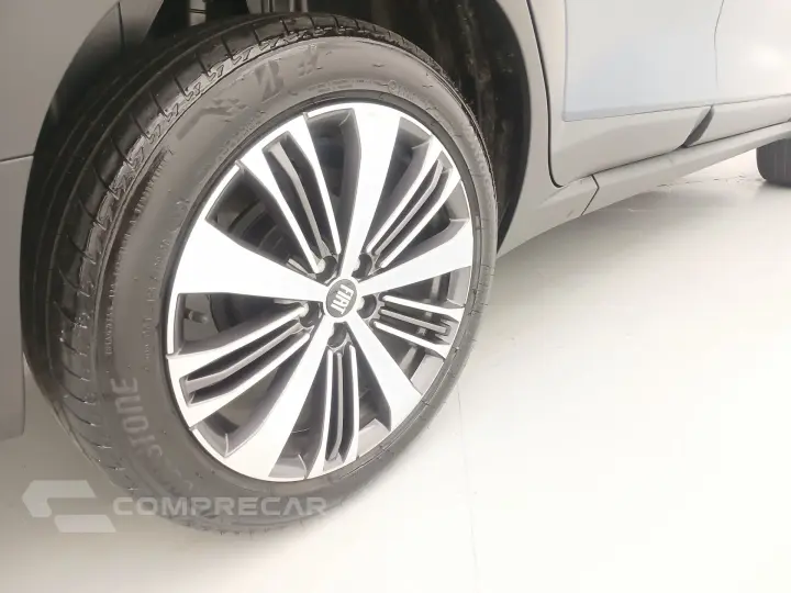FASTBACK 1.0 TURBO 200 HYBRID AUDACE CVT