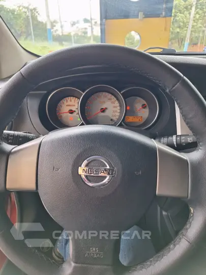 LIVINA 1.8 SL X-gear 16V
