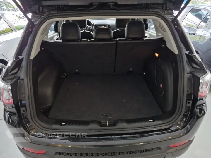 COMPASS 2.0 16V FLEX LONGITUDE AUTOMÁTICO