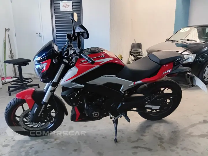 Dominar 250