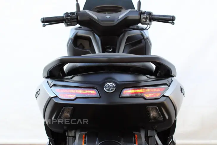 YAMAHA NMAX CONNECTED 160 ABS