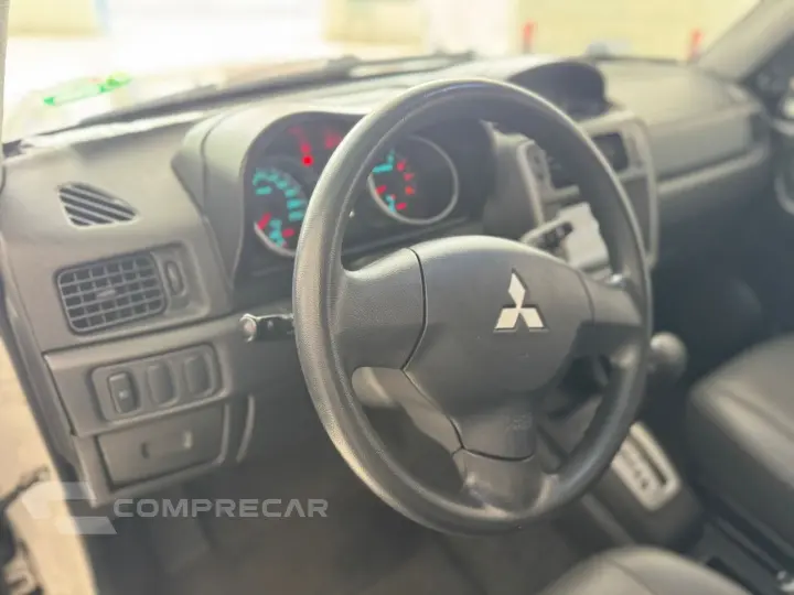 PAJERO TR4 2.0 4X2 16V 140CV FLEX 4P AUTOMÁTICO