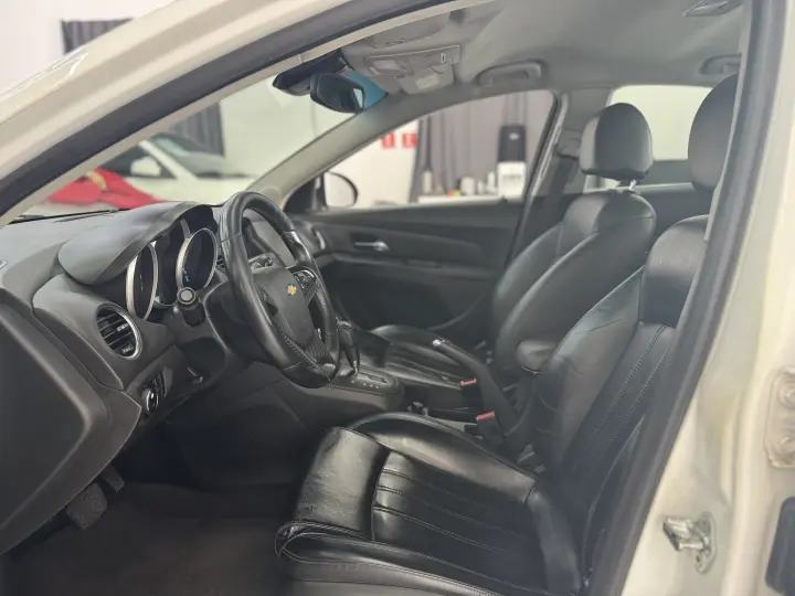 CRUZE 1.8 LT 16V