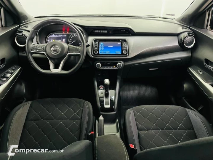 KICKS SV CVT