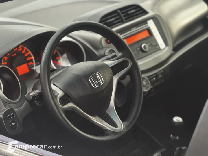 Fit LX 1.4/ 1.4 Flex 8V/16V 5p Mec.
