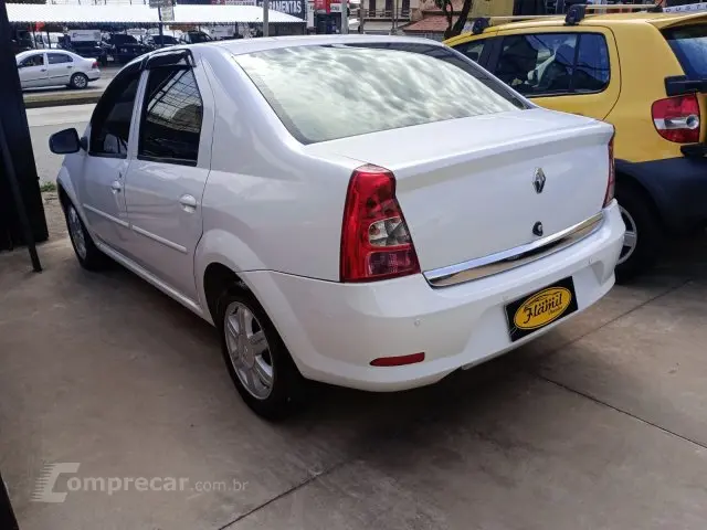 LOGAN - 1.6 EXPRESSION 16V 4P AUTOMÁTICO