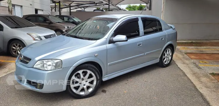 ASTRA 2.0 MPFI Advantage 8V