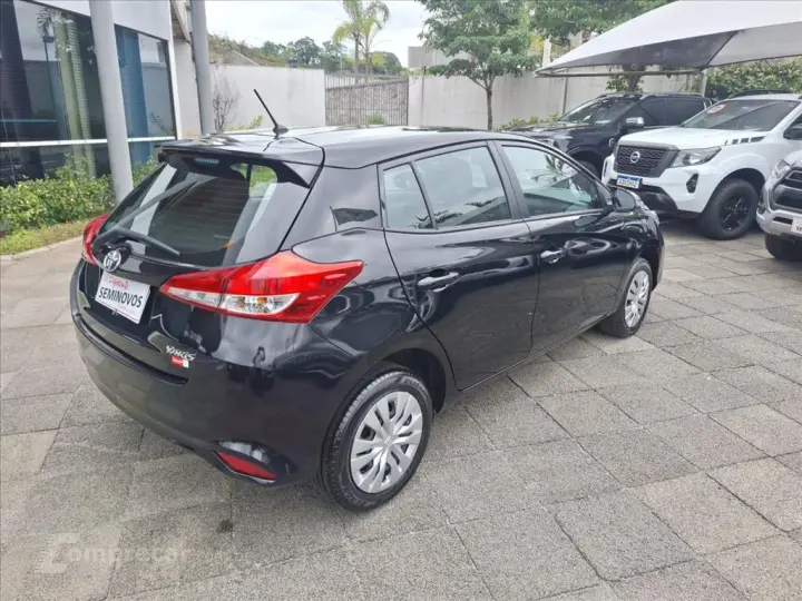 YARIS 1.5 16V FLEX XL MULTIDRIVE