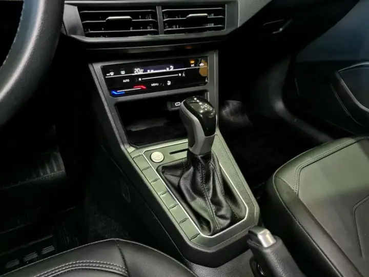 POLO HIGHLINE TSI 170 1,0 FLEX 12V AUT.