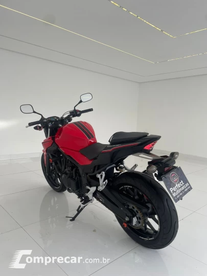 CB 500F