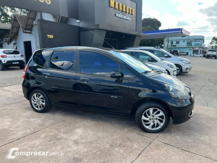 FIT 1.4 LX 8V