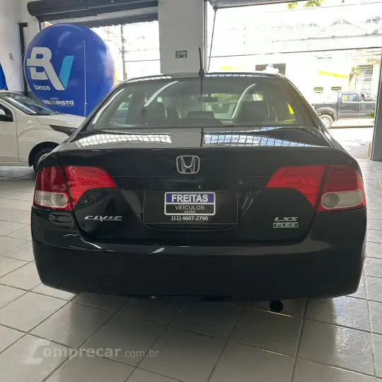 Civic Sedan LXS 1.8/1.8 Flex 16V Aut. 4p