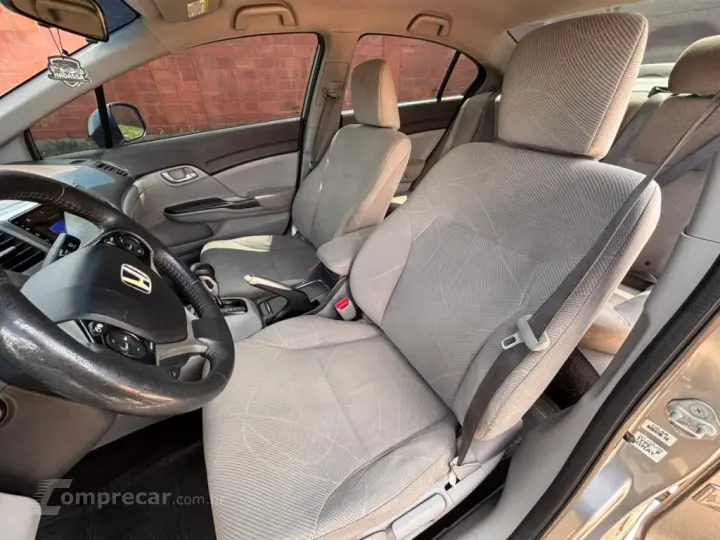 CIVIC 1.8 LXS 16V FLEX 4P AUTOMÁTICO