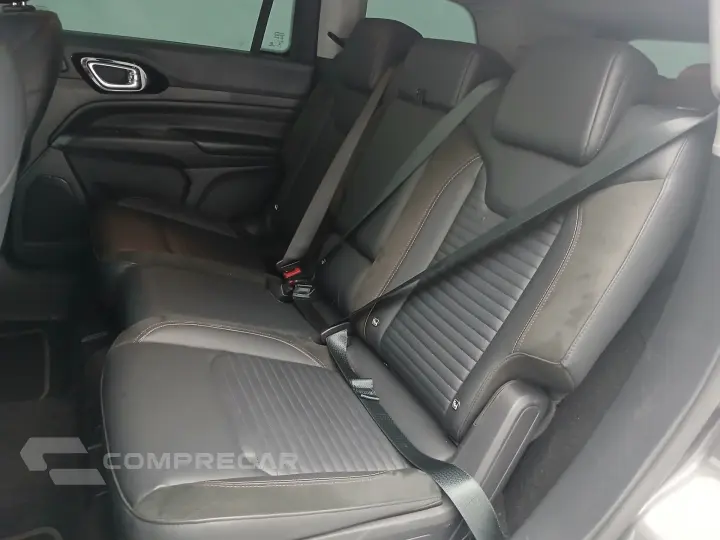 COMMANDER 1.3 T270 TURBO FLEX LIMITED AT6
