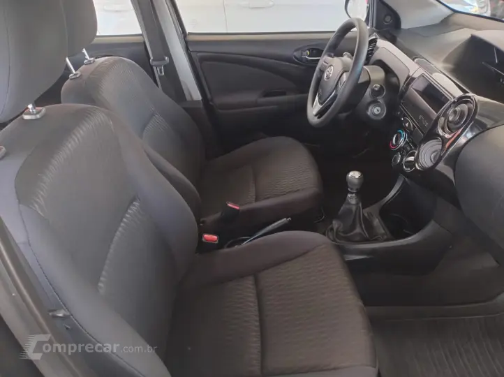 Etios Hatch 1.3 16V 4P FLEX X