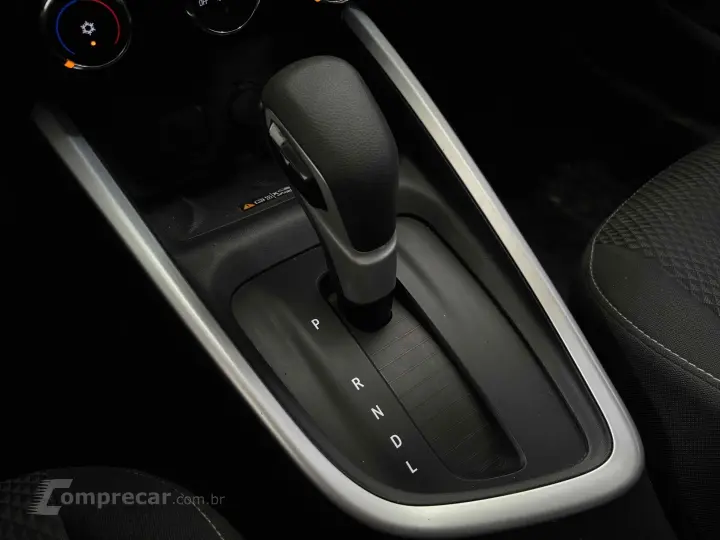 ONIX 1.0 TURBO FLEX PLUS LTZ AUTOMÁTICO