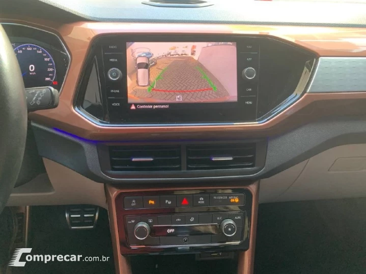 T-Cross Highline 1.4 TSI Flex 16V 5p Aut