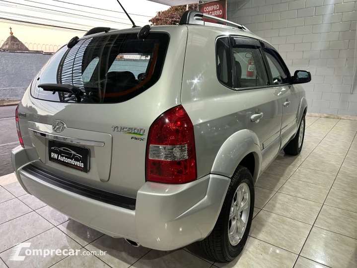 TUCSON 2.0 MPFI GL 16V 143cv 2WD