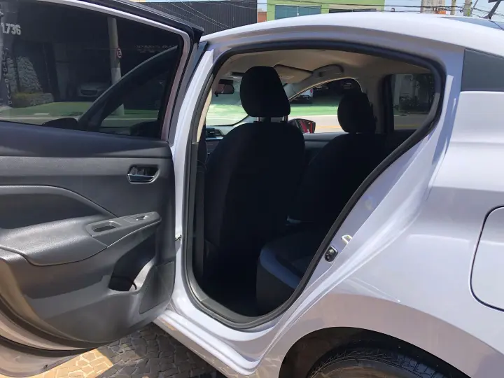 Versa 1.6 16V Flex Sense Xtronic