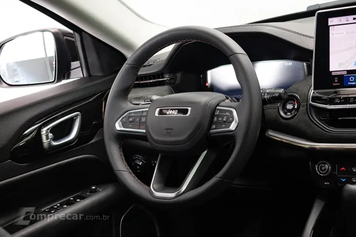 COMMANDER 1.3 T270 Turbo Limited