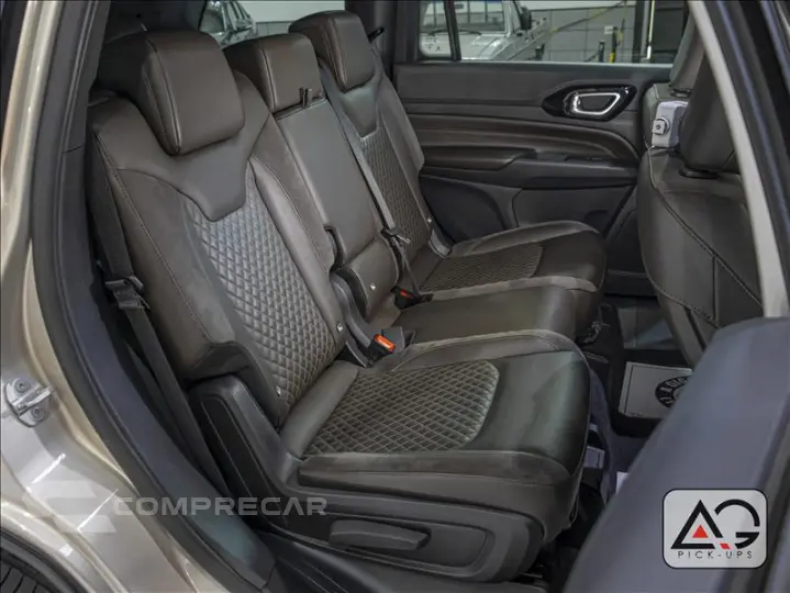 COMMANDER 2.0 Td380 Turbo Overland