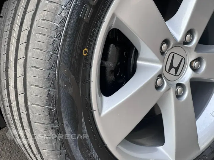 CIVIC 1.8 LXS 16V GASOLINA 4P MANUAL
