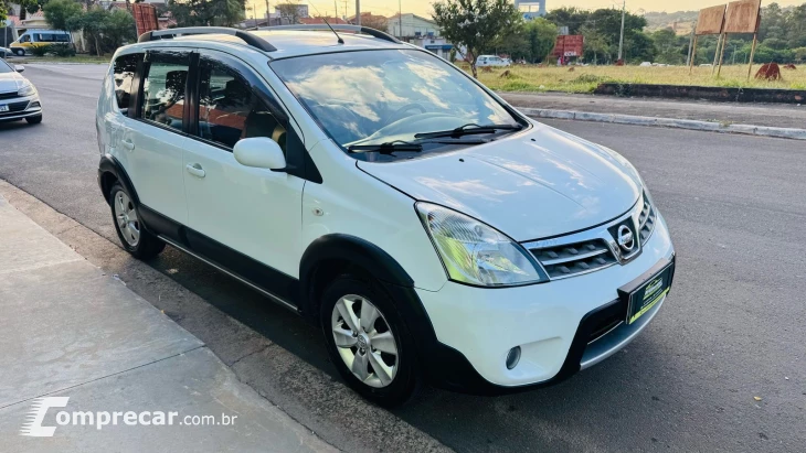 LIVINA 1.8 SL X-gear 16V