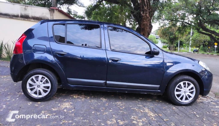 SANDERO 1.6 Authentique 8V