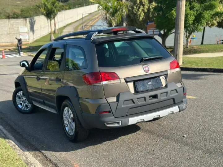 PALIO 1.8 MPI ADVENTURE LOCKER WEEKEND 8V FLEX 4P MANUAL