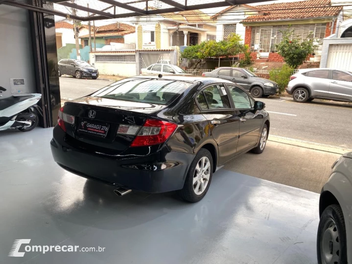 Civic Sedan EXS 1.8/1.8 Flex 16V Aut. 4p