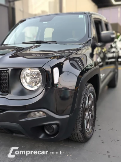 Renegade  1.8 4x2 Flex 16v Aut.