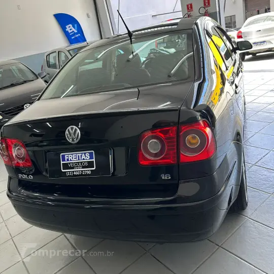 Polo Sedan 1.6 Mi Total Flex 8V 4p