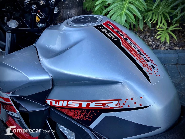 CB 250F TWISTER