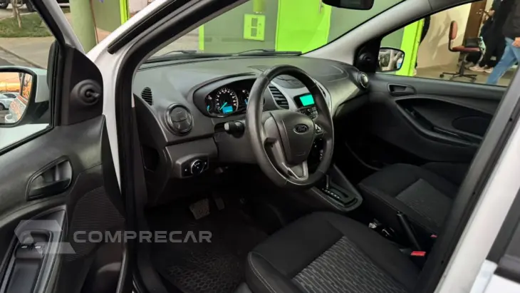 Ka + Sedan 1.5 12V 4P FLEX TI-VCT SE AUTOMÁTICO