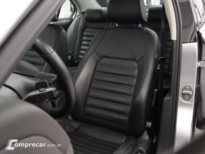 JETTA 2.0 TSI Highline 211cv