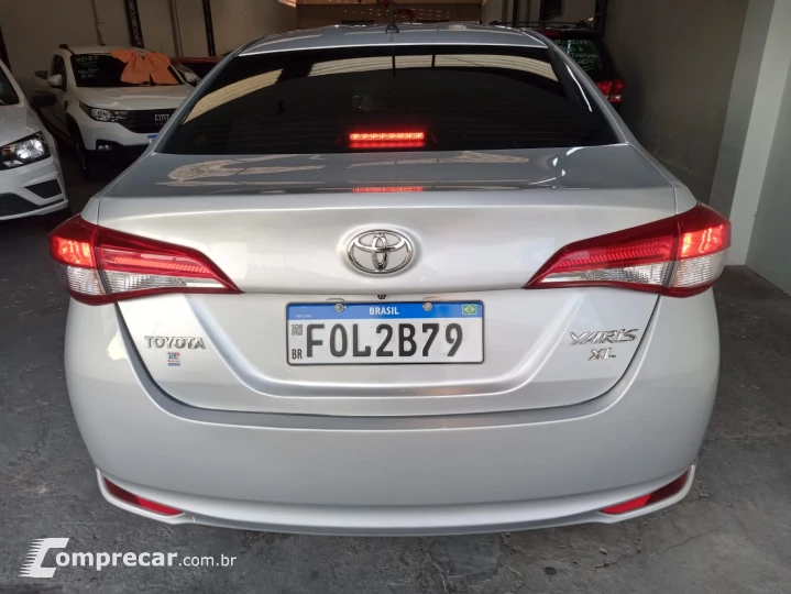 YARIS 1.5 16V Sedan XL