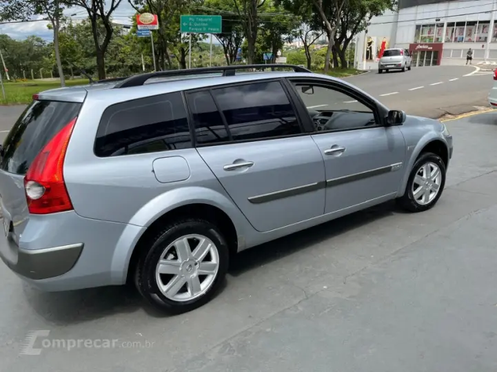 MEGANE 2.0 Dynamique Grand Tour 16V