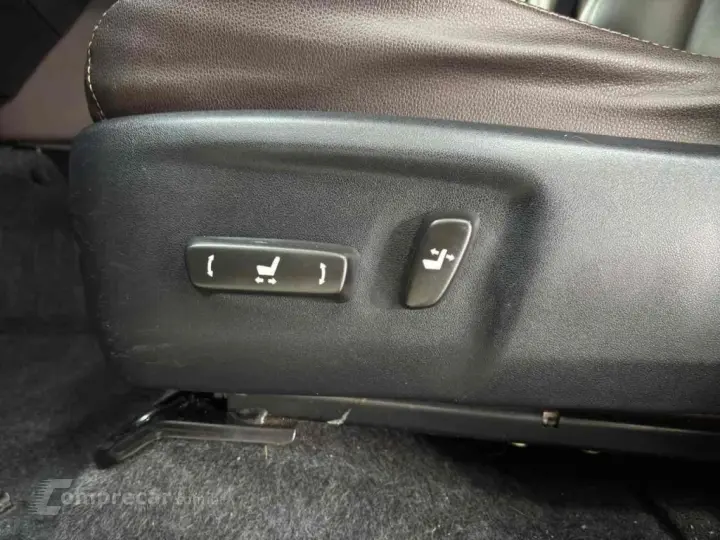 HILUX SW4 2.8 SRX 4X4 16V TURBO INTERCOOLER DIESEL 4P AUTOMÁ