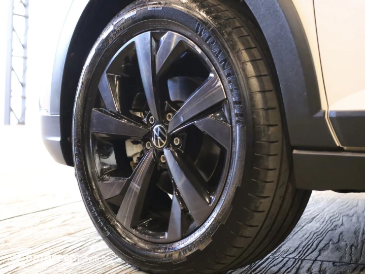 Nivus 1.0 4P FLEX 200 TSI HIGHLINE AUTOMÁTICO