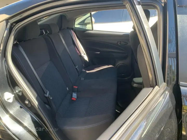 YARIS XL Live Sedan 1.5 Flex 16V 4p Aut.