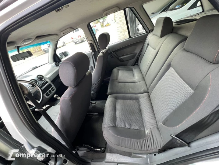 PARATI 1.6 MI Surf 8V G.IV