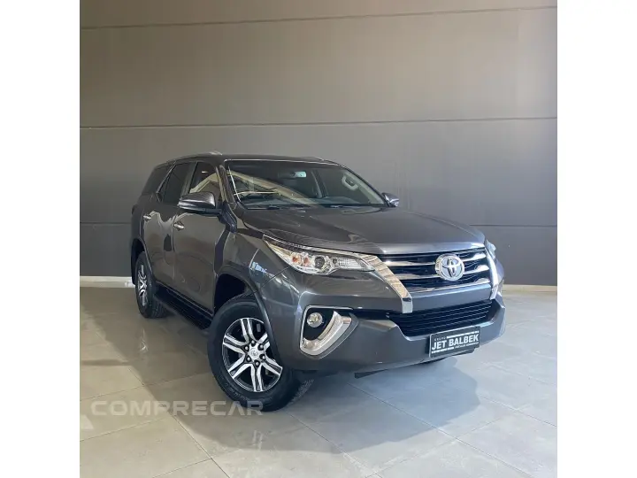 HILUX SW4 2.7 SRV 7 LUGARES 4X2 16V FLEX 4P AUTOMÁTICO