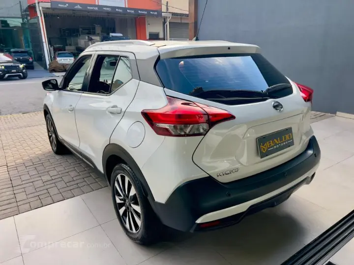 KICKS SV 1.6 16V FlexStar 5p Aut.