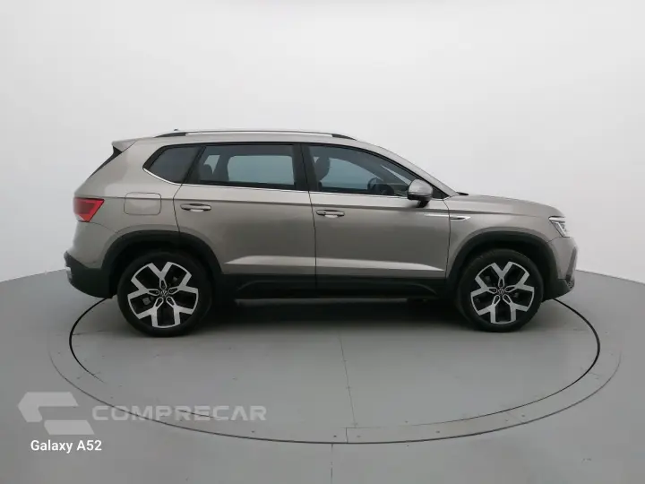 TAOS 1.4 250 TSI TOTAL FLEX HIGHLINE AUTOMÁTICO