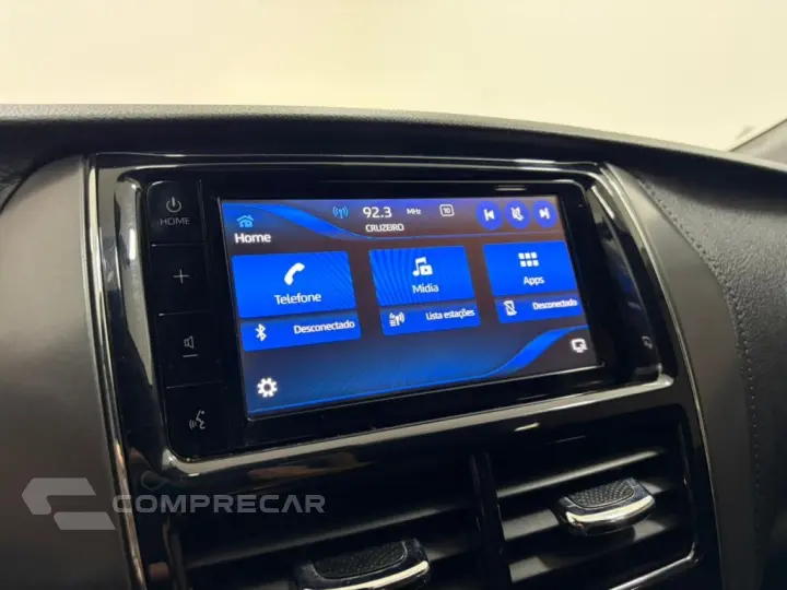 YARIS 1.5 16V FLEX SEDAN XLS CONNECT MULTIDRIVE