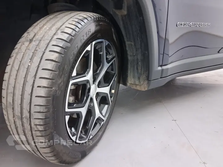 COMPASS 1.3 T270 TURBO FLEX LONGITUDE AT6