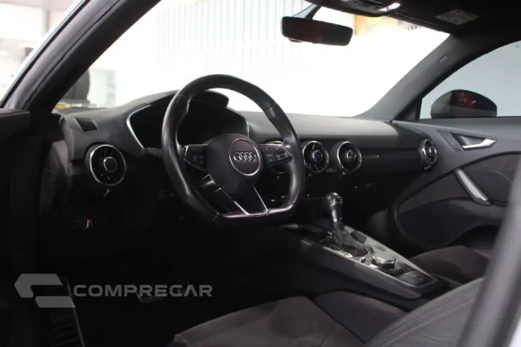 TT 2.0 TFSI Coupé Attraction