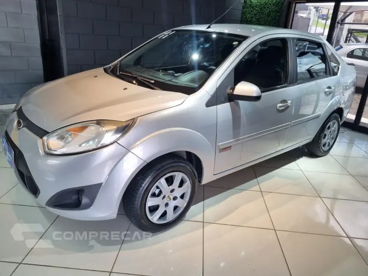 FIESTA 1.6 MPI Class Sedan 8V