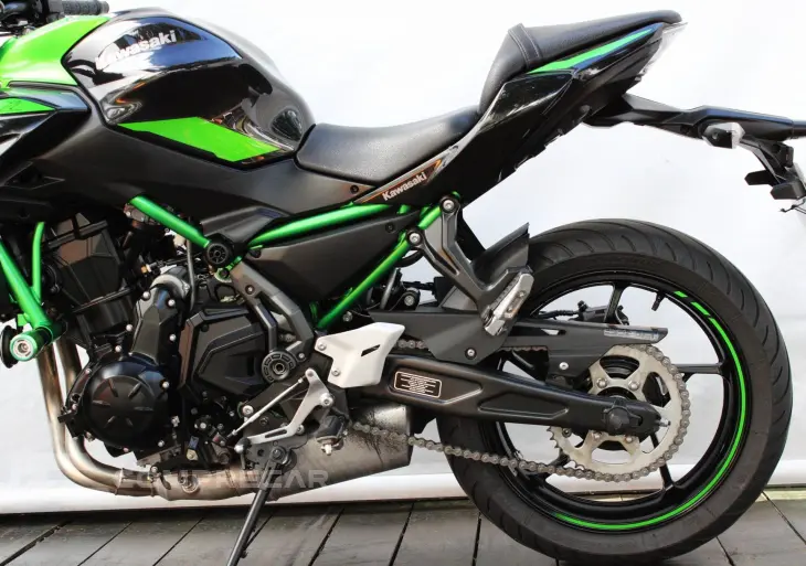 KAWASAKI Z650 ABS