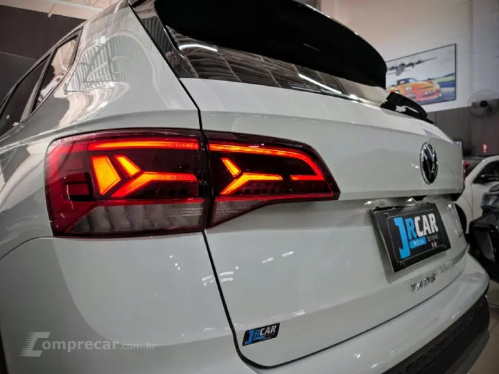 TAOS 1.4 250 TSI TOTAL FLEX HIGHLINE AUTOMÁTICO